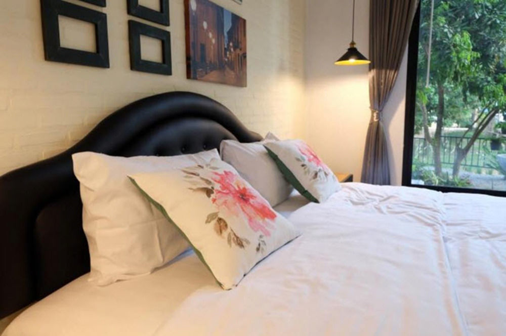 มานอนนี่ Hotel เชียงราย ภายนอก รูปภาพ