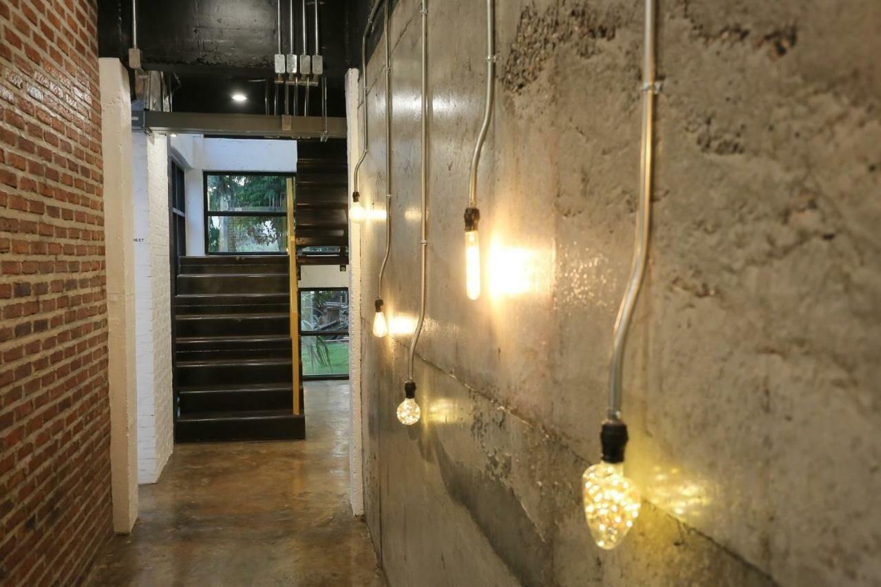 มานอนนี่ Hotel เชียงราย ภายนอก รูปภาพ