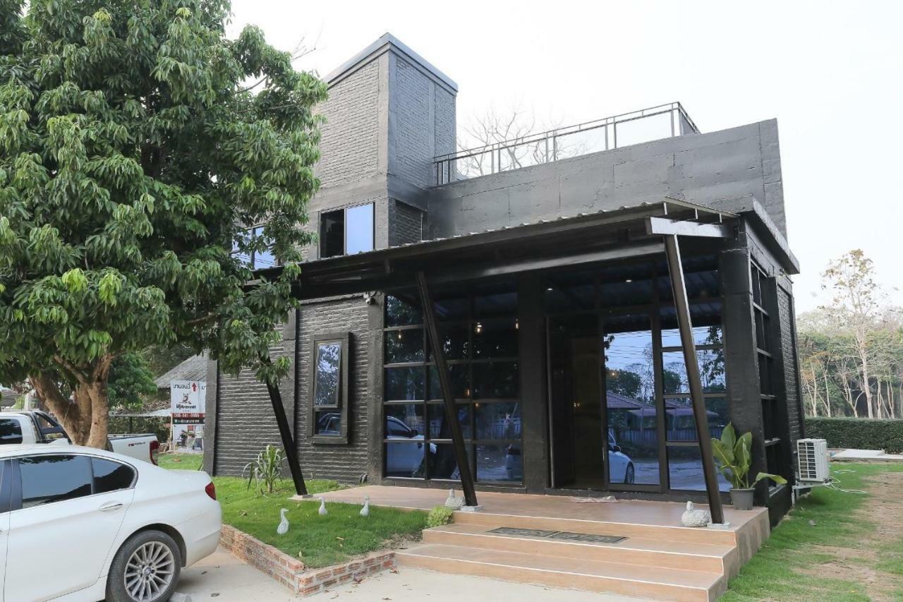 มานอนนี่ Hotel เชียงราย ภายนอก รูปภาพ