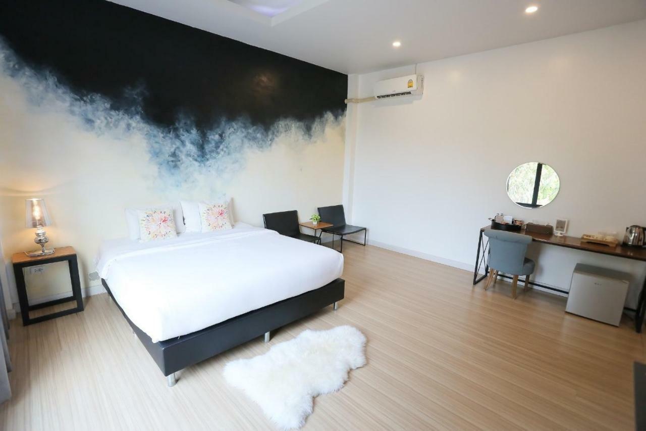 มานอนนี่ Hotel เชียงราย ภายนอก รูปภาพ
